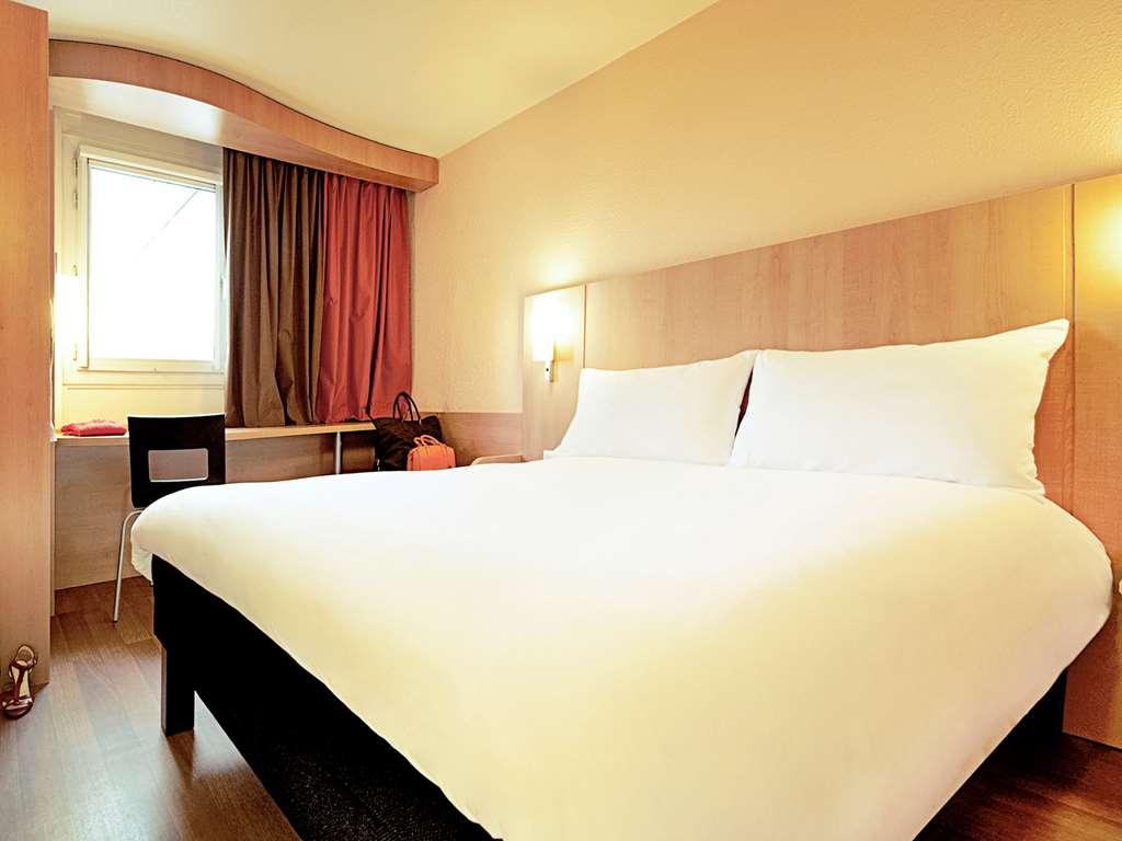 Ibis Hotel Muenchen City West Номер фото