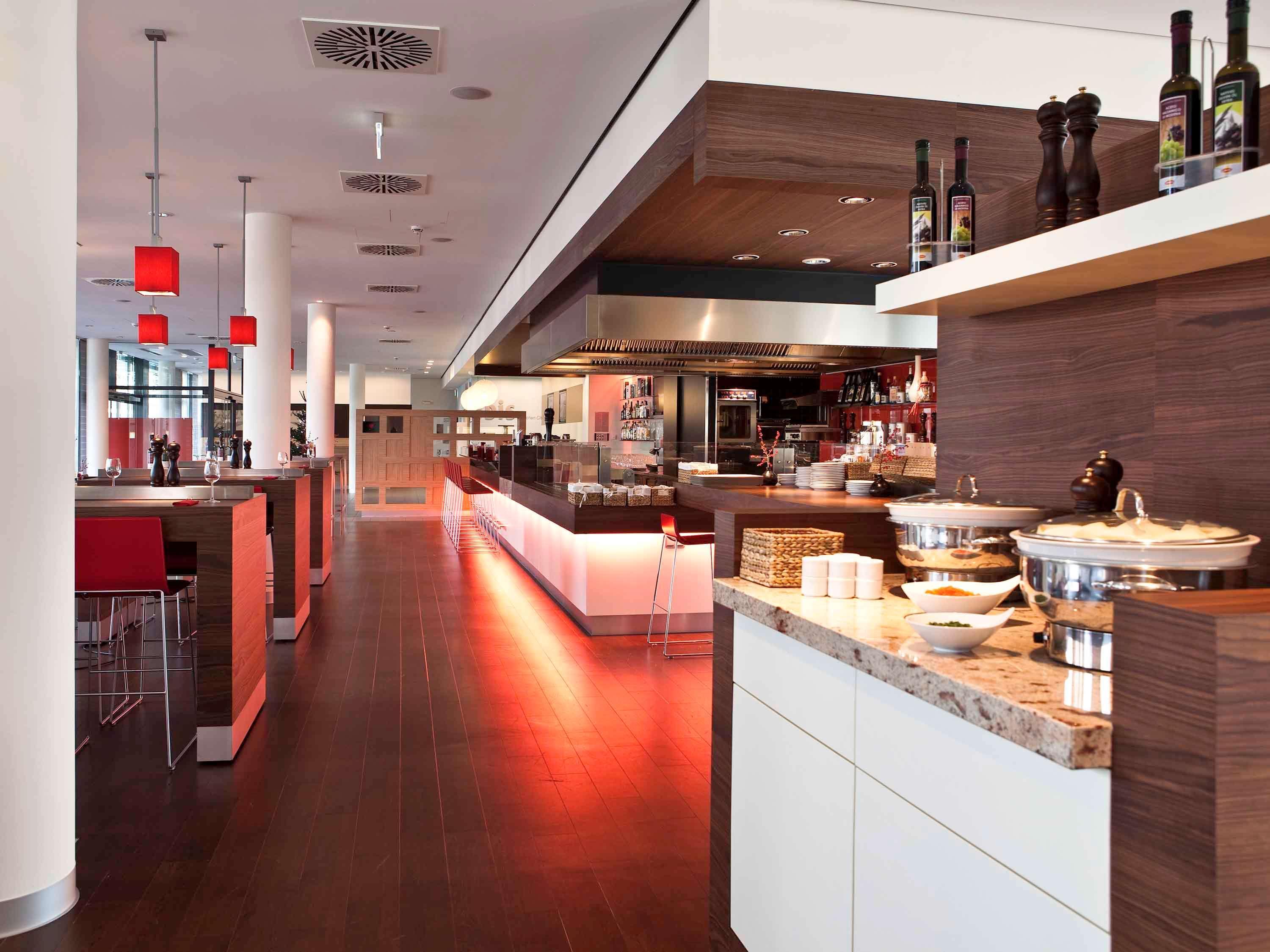 Ibis Hotel Muenchen City West Екстер'єр фото