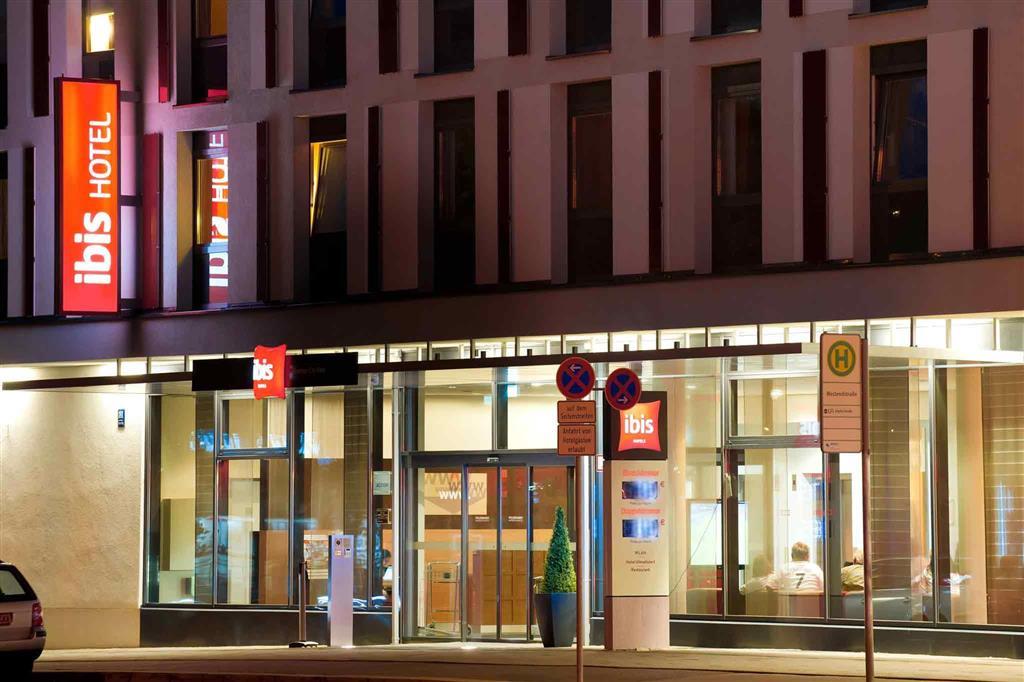 Ibis Hotel Muenchen City West Екстер'єр фото