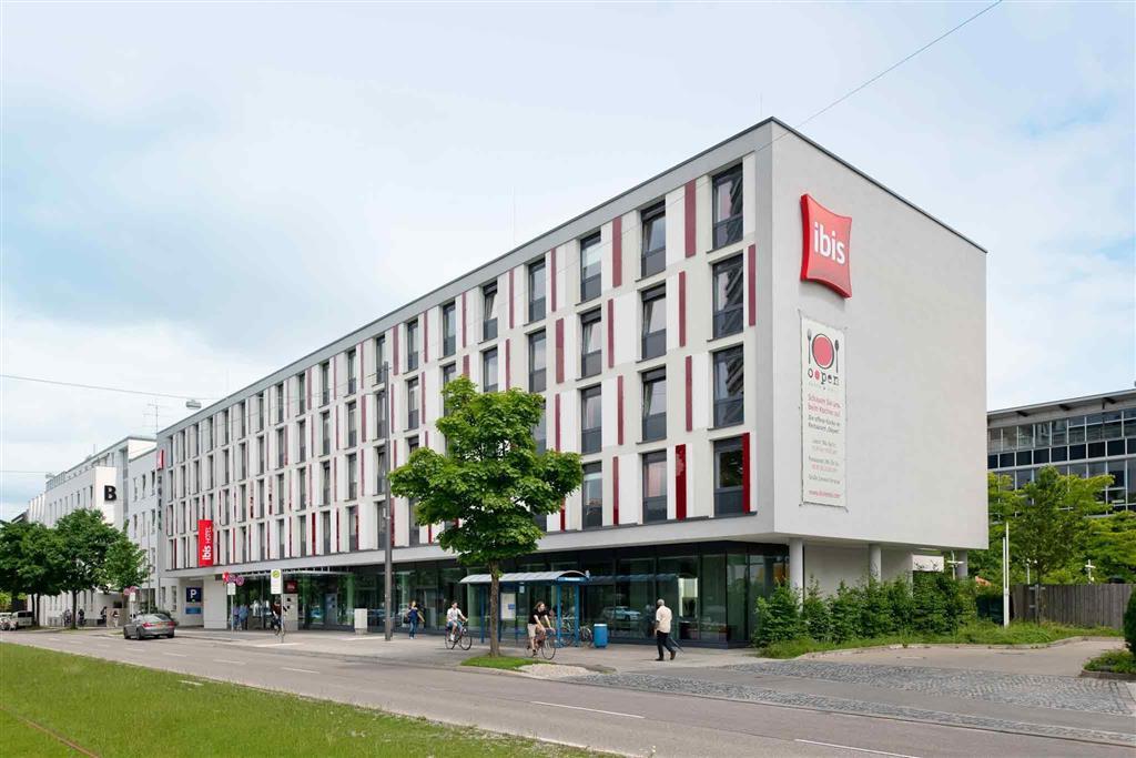 Ibis Hotel Muenchen City West Екстер'єр фото