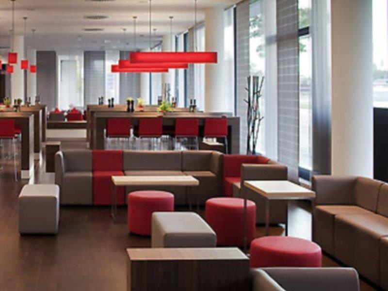 Ibis Hotel Muenchen City West Екстер'єр фото